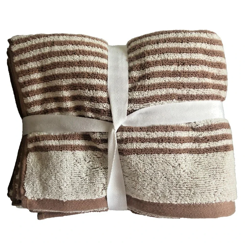 LOFT set hand